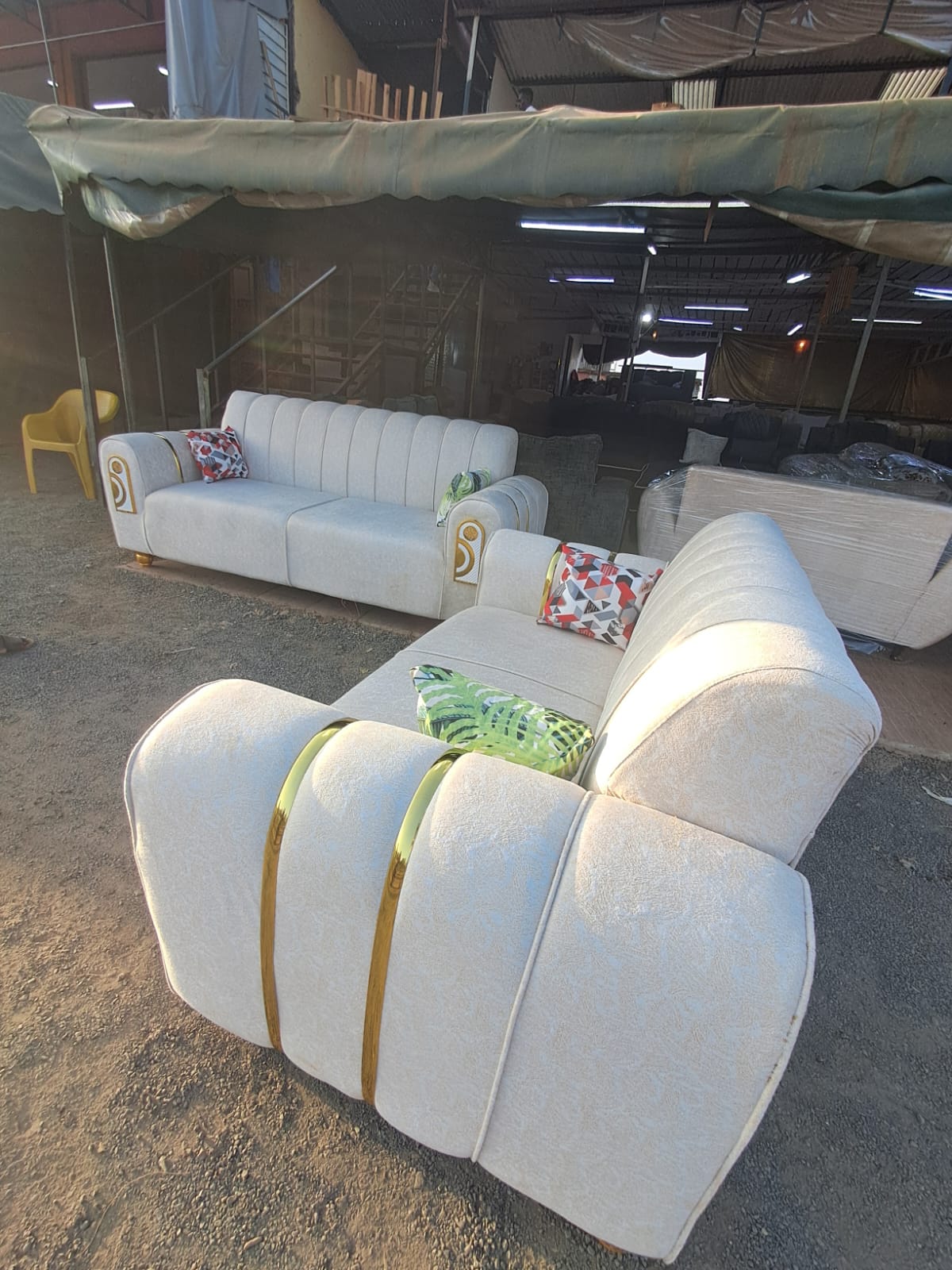 Ivory Gold-Accent Lounge Suite product image 3